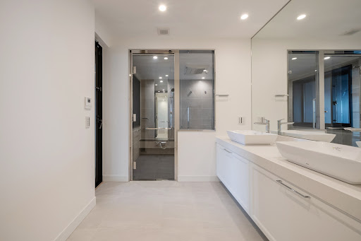 Apartment 5