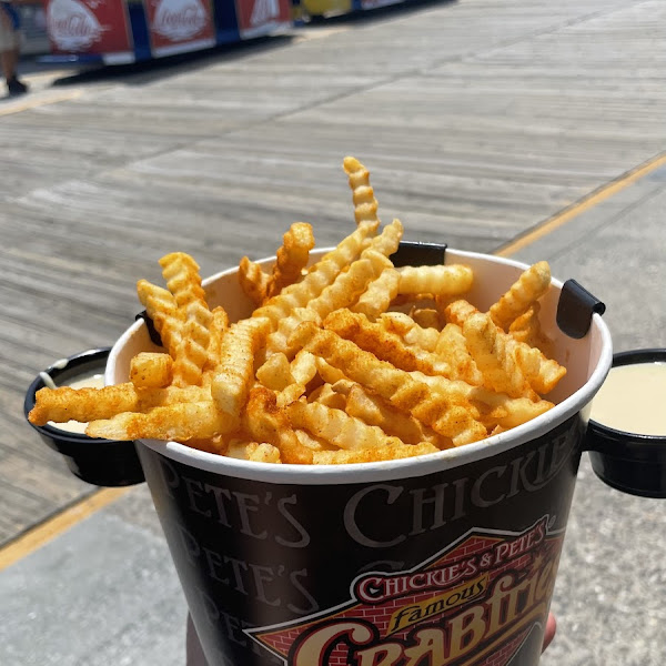 Gluten-Free Fries at Chickie's & Pete's