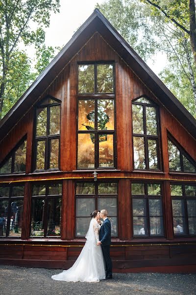 Fotógrafo de bodas Elena Tolubeeva (itzy). Foto del 17 de marzo 2019