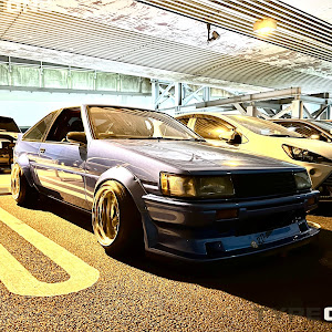 カローラレビン AE86