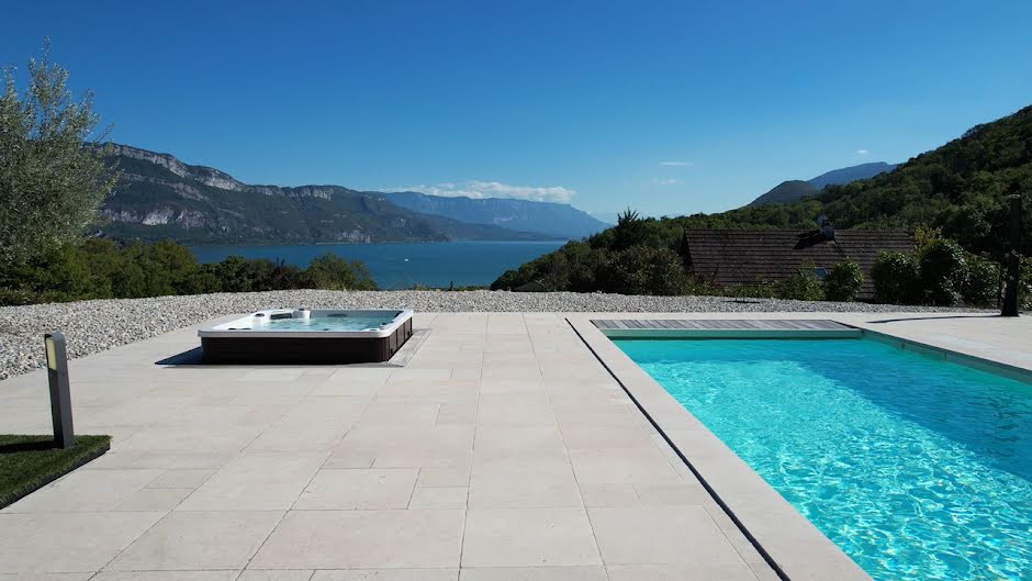 Vente villa 9 pièces 293 m² à Aix-les-Bains (73100), 1 595 000 €