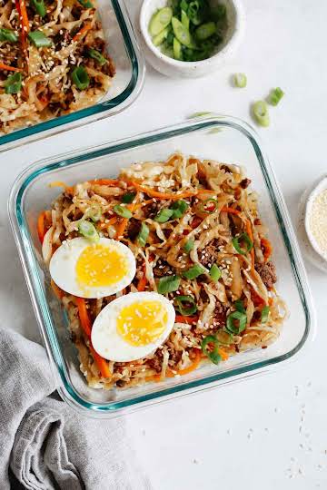 Egg Roll in a Bowl (Easy, Quick & Healthy Meal Prep Recipe)