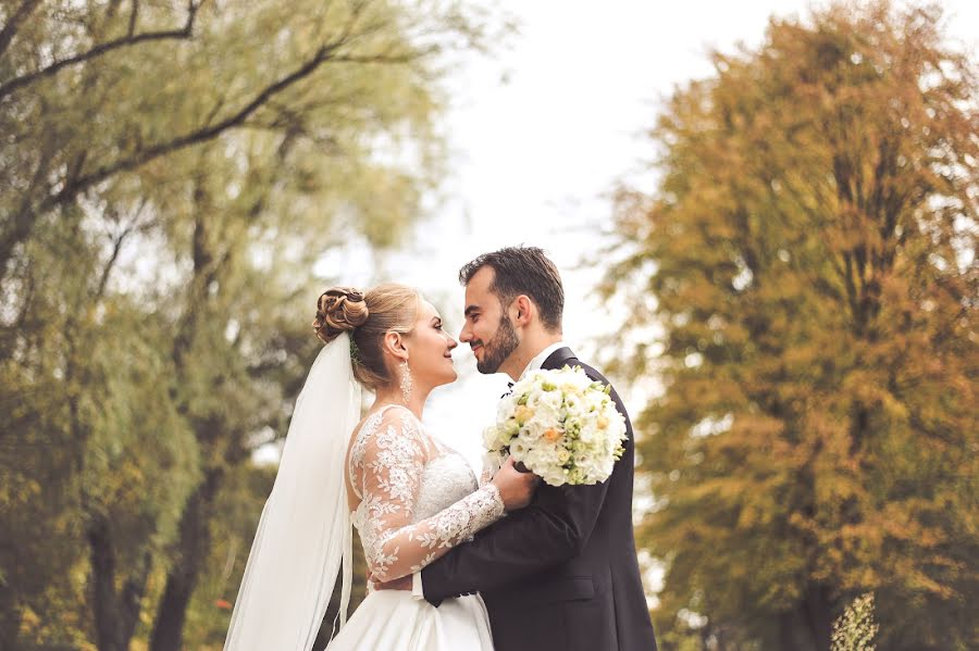 Wedding photographer Olya Naumchuk (olganaumchuk). Photo of 6 October 2016