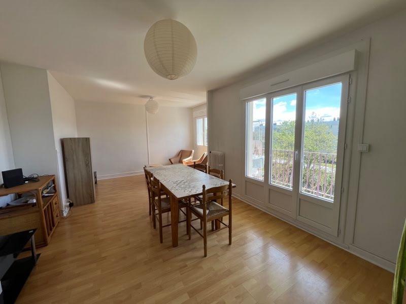 Vente appartement 5 pièces 81 m² à Saint-Brieuc (22000), 123 000 €