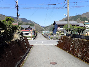 ここから交通量のの多い車道