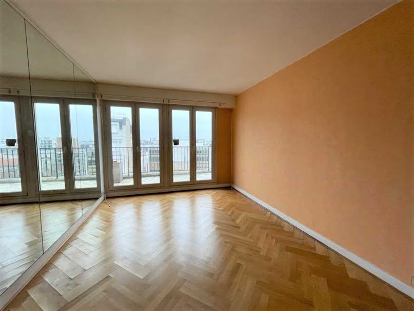 Location  appartement 3 pièces 76 m² à Neuilly-sur-Seine (92200), 2 800 €