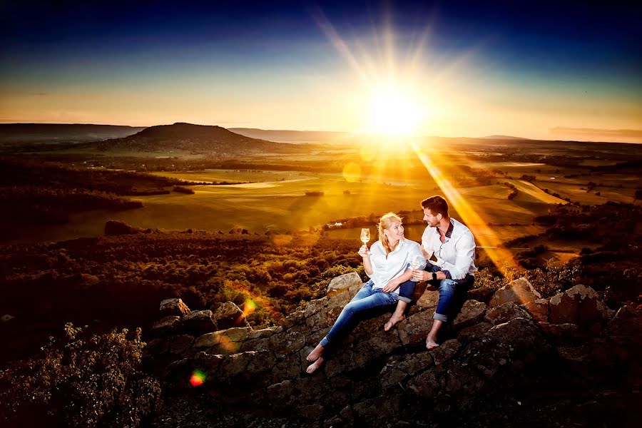 Fotógrafo de bodas Rita Szerdahelyi (szerdahelyirita). Foto del 17 de junio 2020