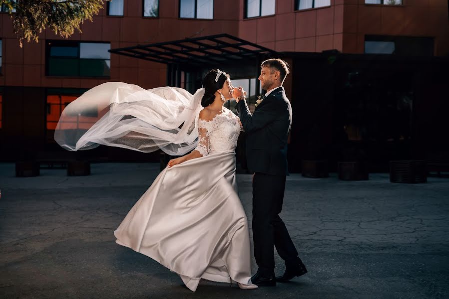 Wedding photographer Olga Nikolaeva (avrelkina). Photo of 19 May 2019