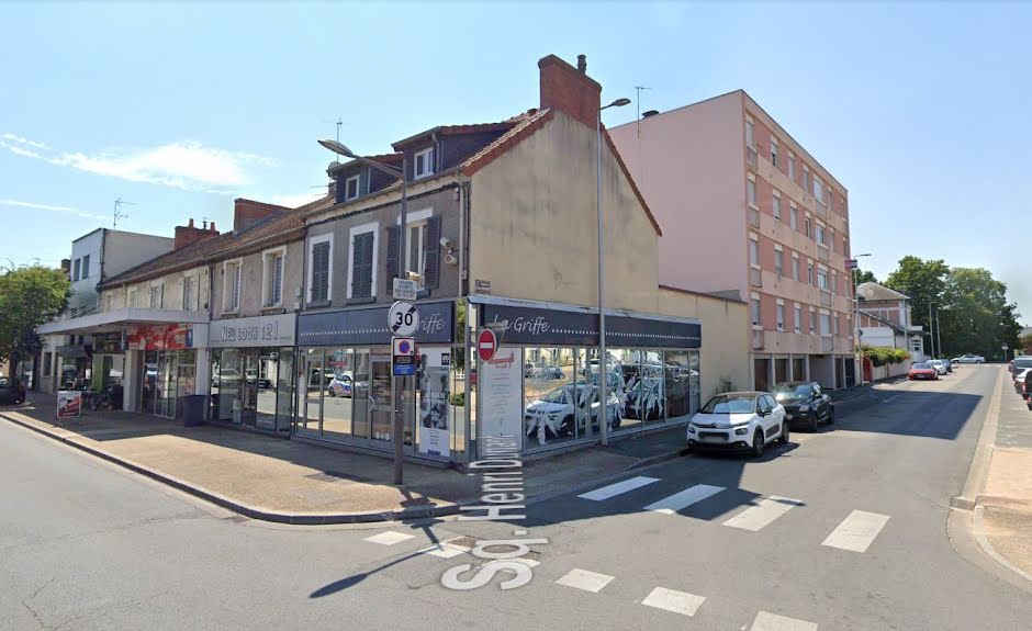 Vente maison 2 pièces 107 m² à Montluçon (03100), 115 500 €