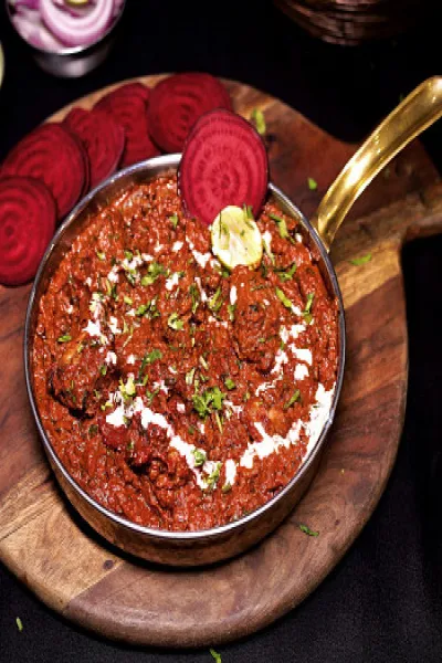 Beetroot Soya Chaap Masala .Gravy