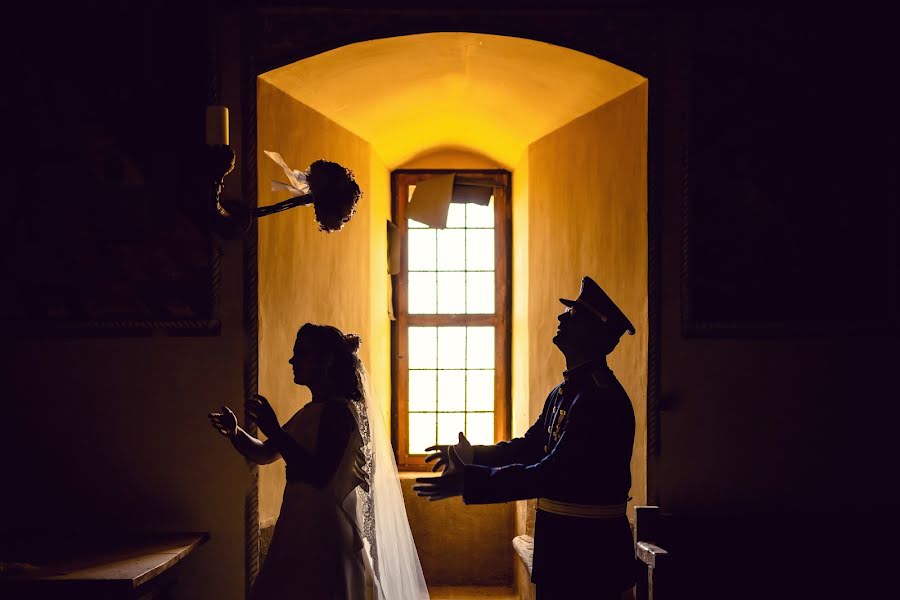 Fotografo di matrimoni Alberto Ramírez (albertoramrez). Foto del 29 marzo 2021