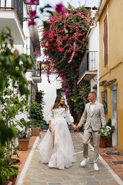 Fotografo di matrimoni Anna Goryacheva (goranna). Foto del 14 ottobre 2023