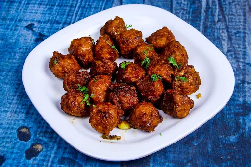 Veg Manchurian [20 Pieces]