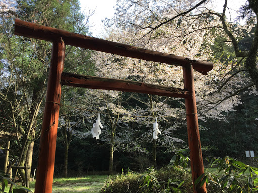 岡益祠