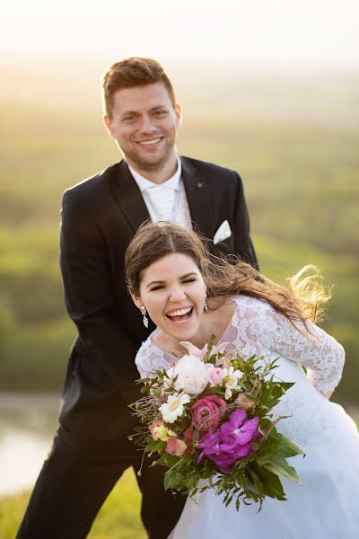 Svatební fotograf Andrea (adushaphoto). Fotografie z 16.dubna 2019