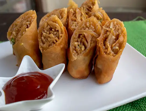 Veg Chowmein Spring Roll