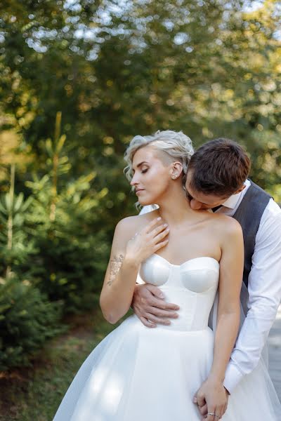 Wedding photographer Yuliya Dzhu (jooskrim). Photo of 12 April 2023