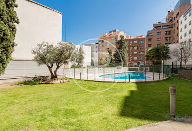 Apartment with pool 12