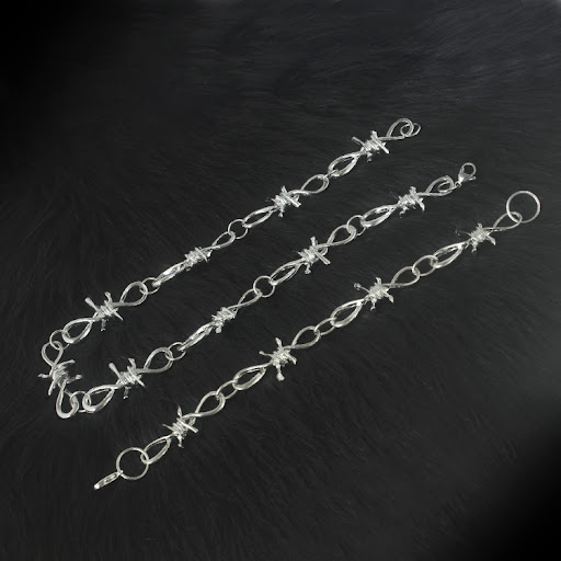 Title 4, BARBED WIRE NECKLACE