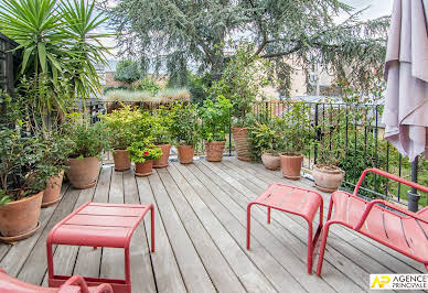 Apartment with terrace 19