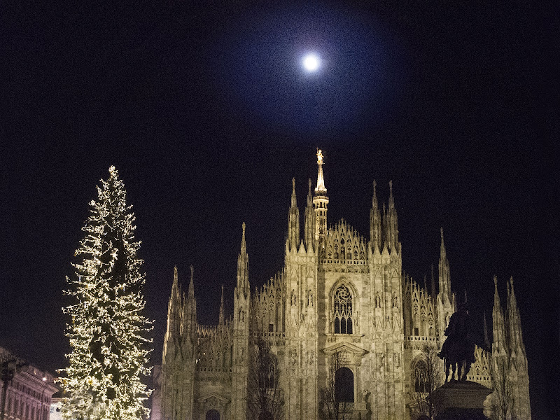 luna piena di Moretti Riccardo