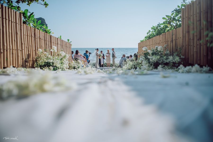 Fotógrafo de bodas Chayutpong Chirasuk (tooncandid). Foto del 13 de junio 2019