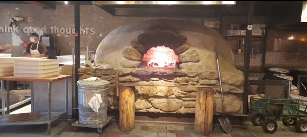 Wood-fired oven