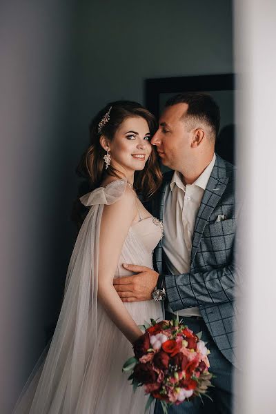 Fotógrafo de casamento Elizaveta Vladykina (vladykinaliza). Foto de 1 de julho 2019