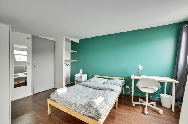 Location meublée appartement 6 pièces 90 m² à Pierrefitte-sur-Seine (93380), 3 981 €