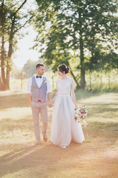 Wedding photographer Olya Klimuk (olgaklimuk). Photo of 7 August 2017