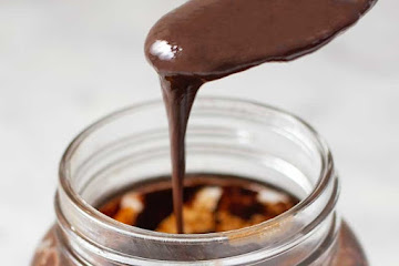 The Best Keto Chocolate Sauce Recipe