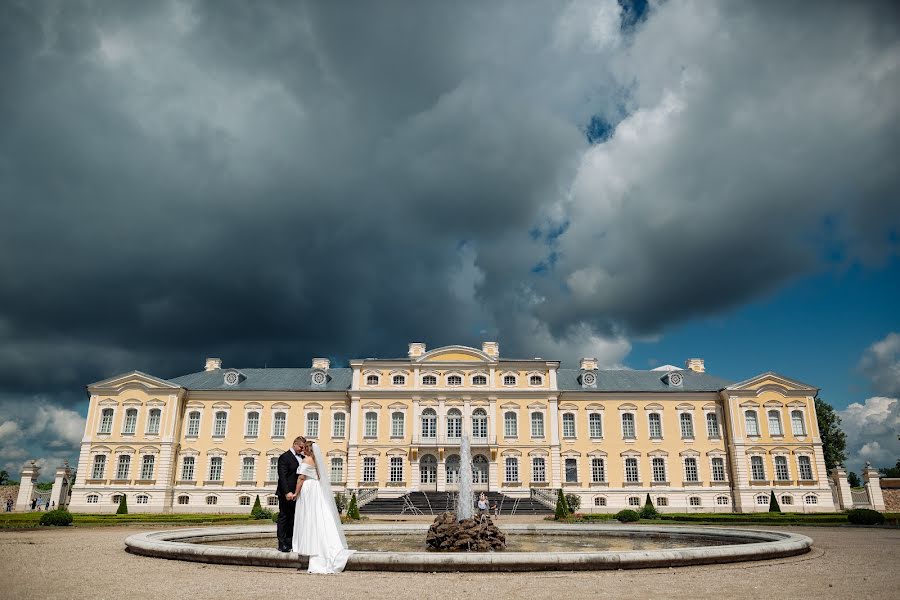 Fotógrafo de casamento Vidunas Kulikauskis (kulikauskis). Foto de 26 de maio 2023