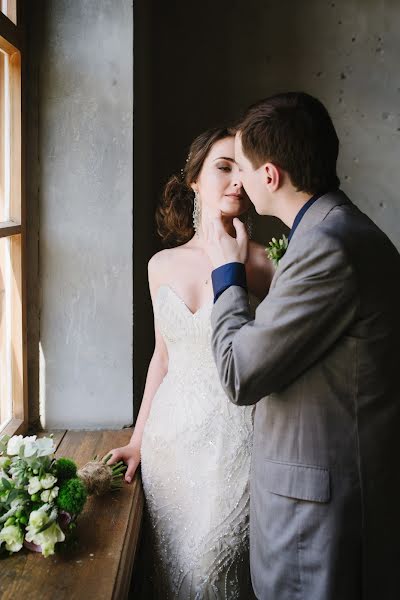 Fotógrafo de casamento Valentina Ryzhikova (vasilisared22). Foto de 16 de junho 2017