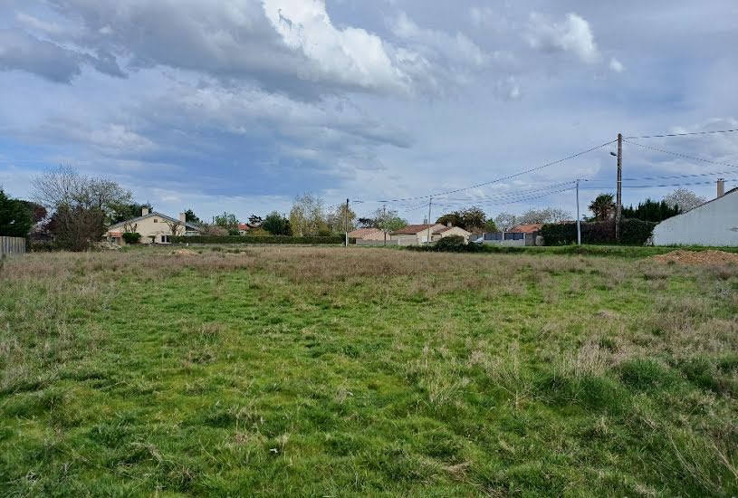  Vente Terrain + Maison - Terrain : 600m² - Maison : 113m² à Pamiers (09100) 