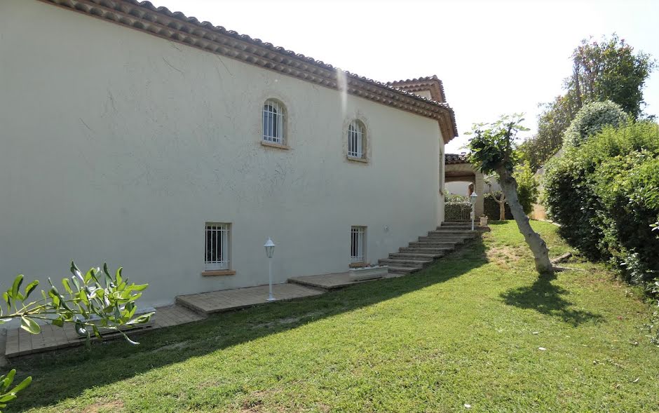 Vente maison 7 pièces 220 m² à Beziers (34500), 880 000 €