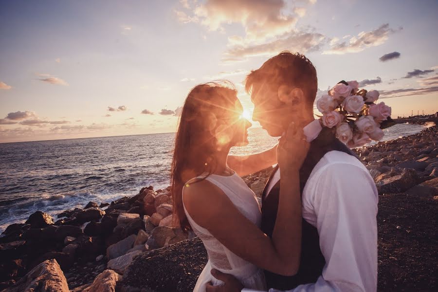 Fotógrafo de casamento Dmitriy Rey (dmitriyray). Foto de 18 de janeiro 2020