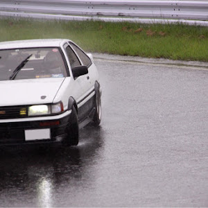 カローラレビン AE86