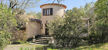 villa à Bagnols-en-Forêt (83)