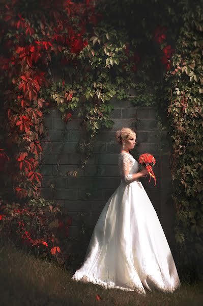 Fotógrafo de casamento Irina Borisenkova (borisenkova). Foto de 7 de janeiro 2018