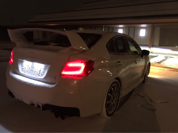WRX STIの雪道・吹雪いてる・雪道ドライブに関するカスタム事例の投稿画像2枚目