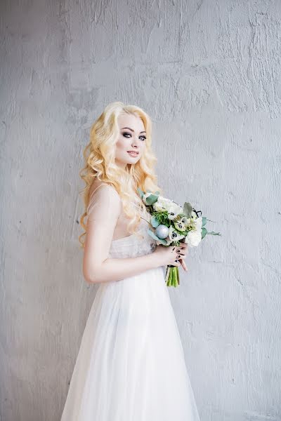 Wedding photographer Olga Fedosova (koltsova). Photo of 10 January 2016