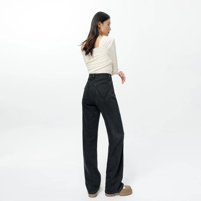 Damen Jeans in Schwarz und Grau, Fashion-Personality-Style. Bequem und stilvoll für einen individuellen Look, vielseitig kombinierbar.