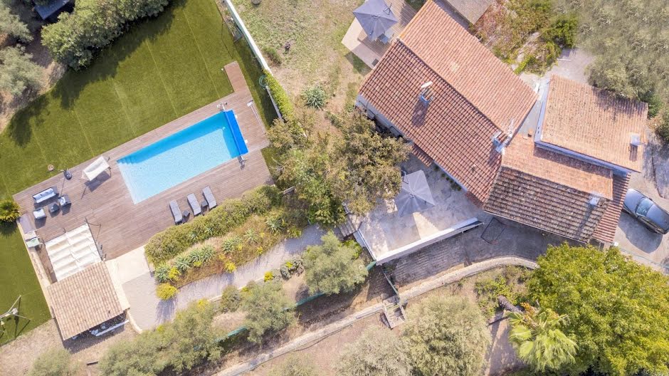 Vente villa 5 pièces 180 m² à Mougins (06250), 1 190 000 €