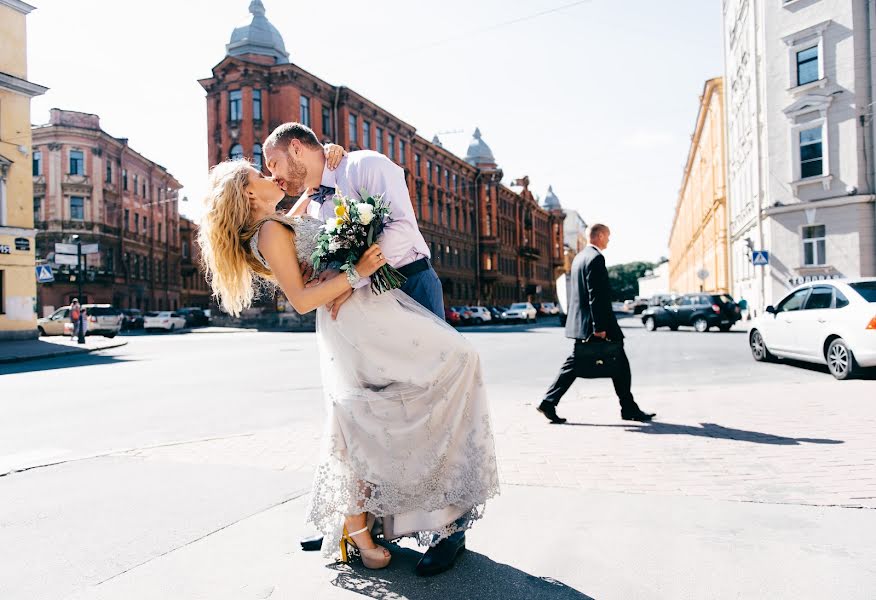 Wedding photographer Anastasiya Rubanova (asyarubanova). Photo of 24 October 2015