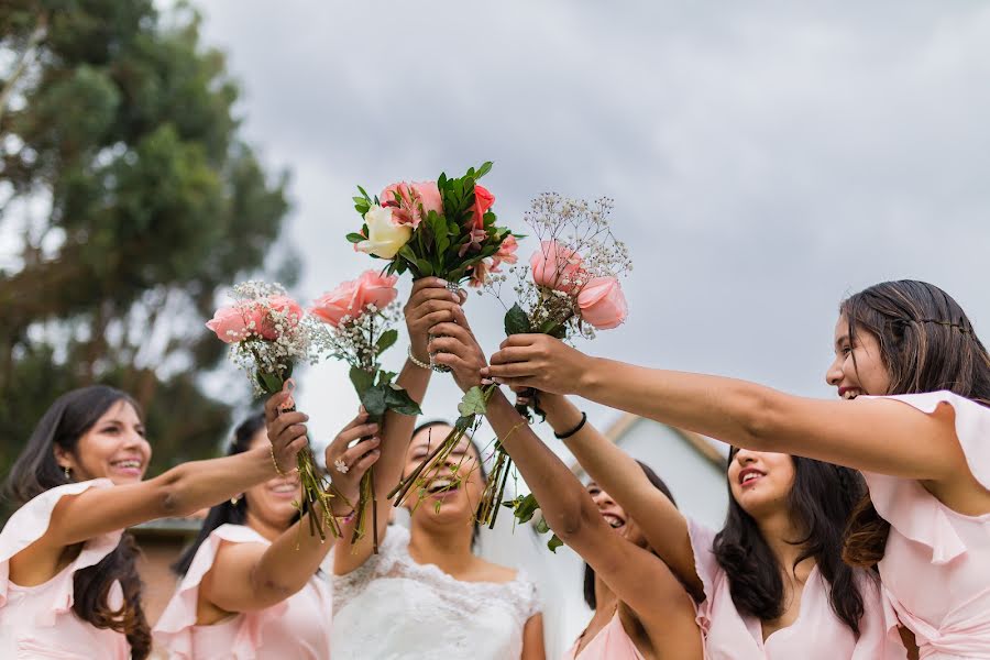 Fotografo di matrimoni Jefferson Gutierrez (jepo). Foto del 1 aprile 2022