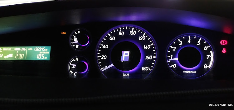 ビアンテの純正っぽいカスタム・モチベ上がる・メーターLED打ち替え・大満足の仕上がり・疲れた(笑)に関するカスタム事例の投稿画像1枚目