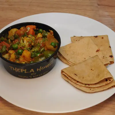 Flower Potato Sabji With Phulka Roti