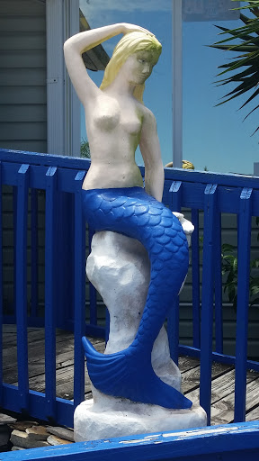 Mermaids Statue