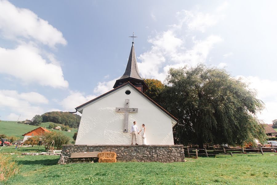 Fotografo di matrimoni Ollie Page (pagephoto). Foto del 5 maggio 2022