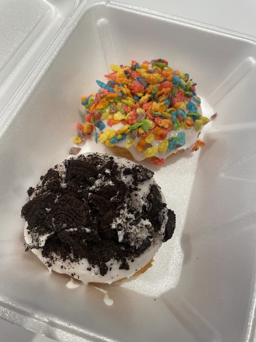 Gluten-Free at Yonutz Donuts and Ice Cream